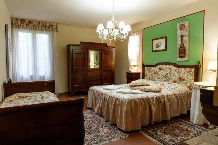 Agriturismo Podere Bucine Basso Lari Exterior photo