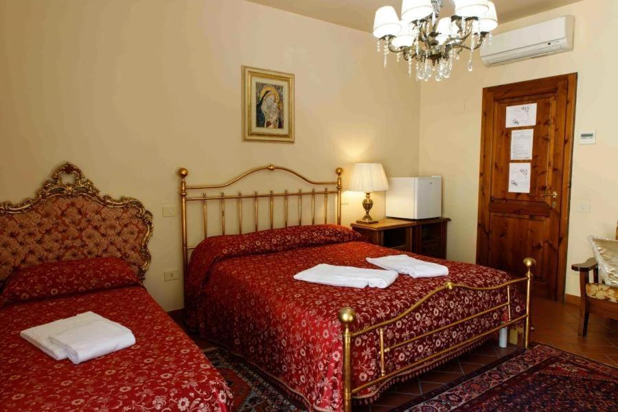 Agriturismo Podere Bucine Basso Lari Exterior photo